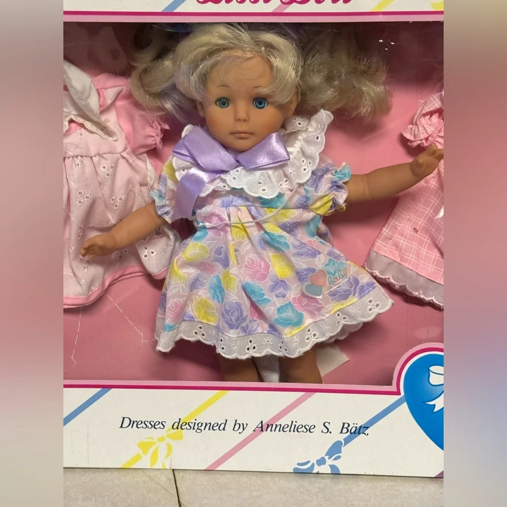 NIB Lissi Doll Two Hearts Collection Dresses Designed By Anneliese S.Batz 12